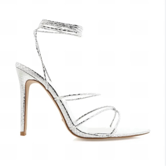 BILLINI NIB Perouze Silver Heels SIZE 10 - Picture 2 of 9